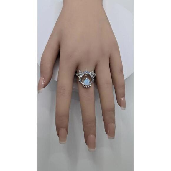 Elegant Opal and Crystal Silver Ring Size 9 - Picture 6 of 9